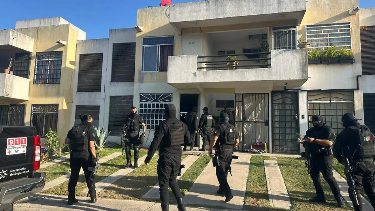 Uniformados rescatan a un hombre privado de la libertad en Tlajomulco